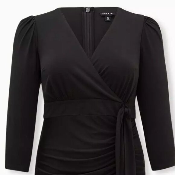 New TORRID Plus Size 18 2X Womens Black Maxi Studio Knit Hi-Low Dress - Picture 4 of 5